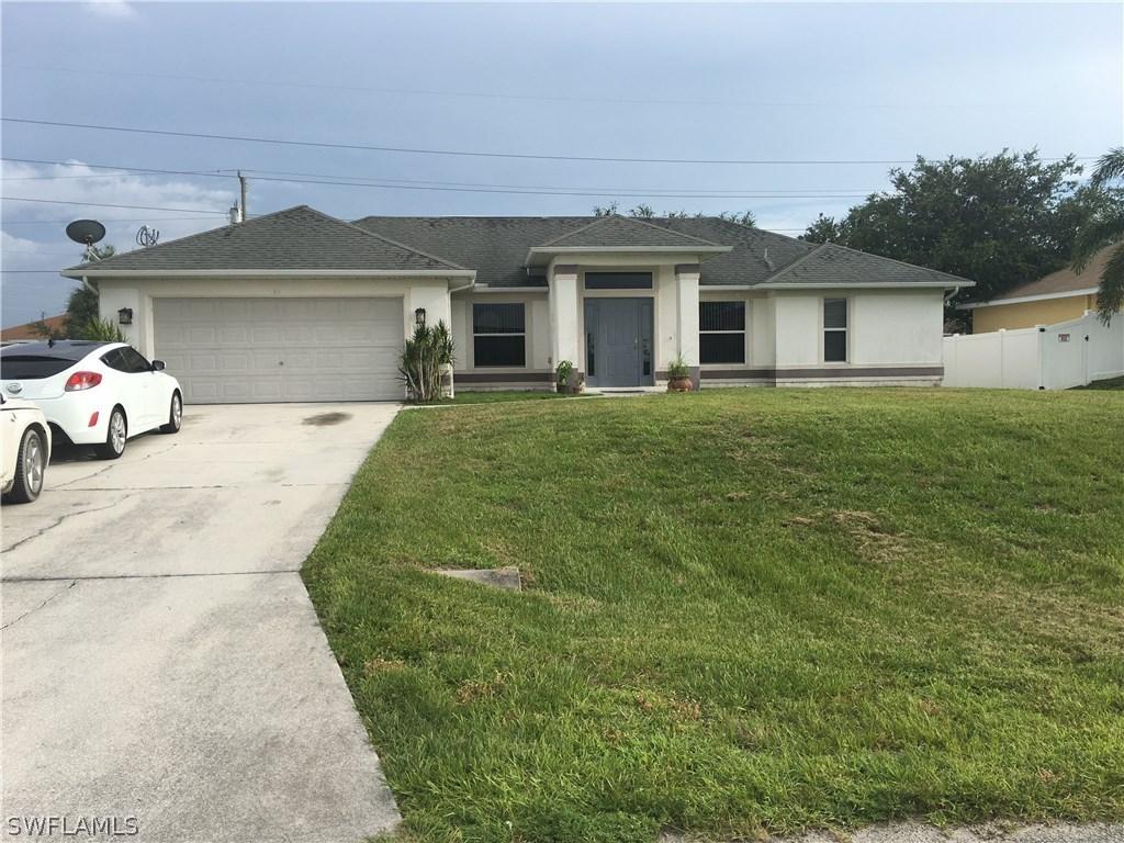 10 NW 8th Ter., Cape Coral, FL 33993