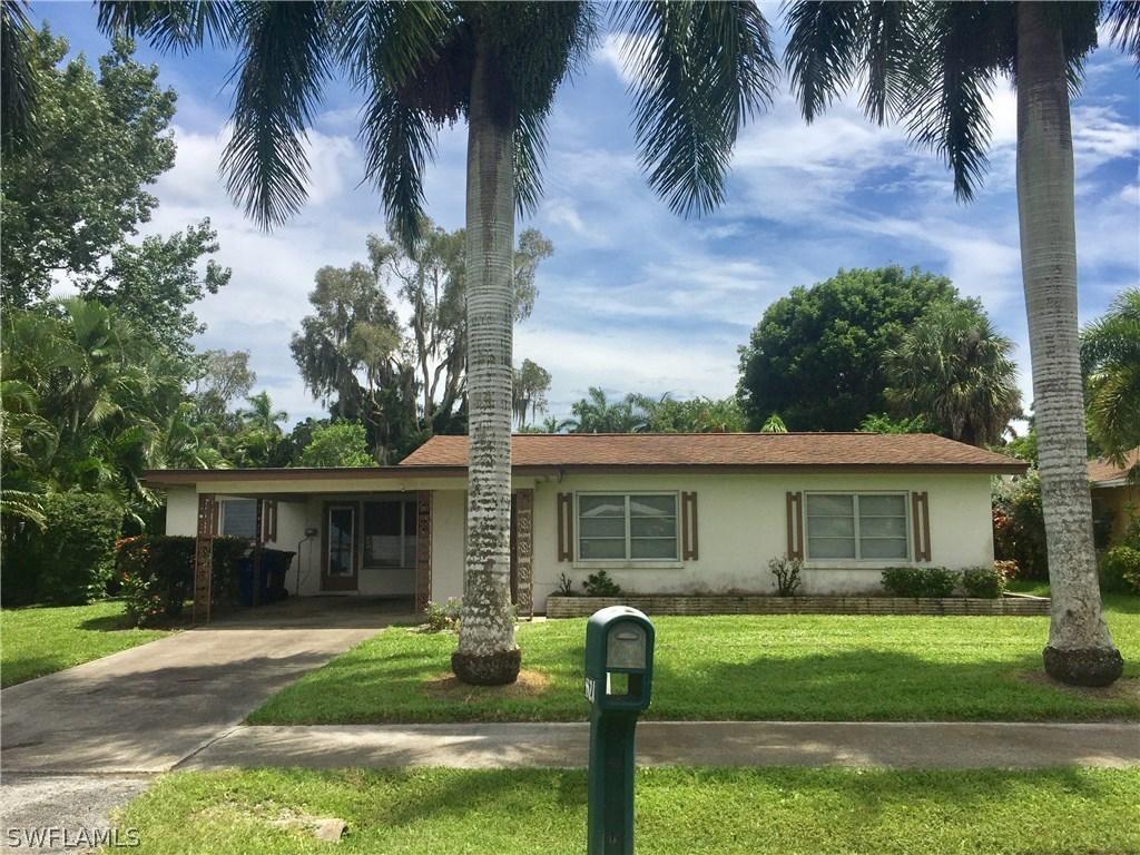 5521 Shaddelee Ln., Fort Myers, FL 33919