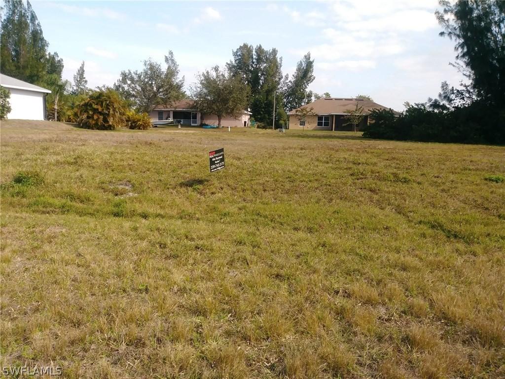 613 SW 19th Ave., Cape Coral, FL 33991