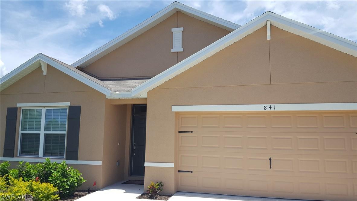 841 SW 37th Ter., Cape Coral, FL 33914