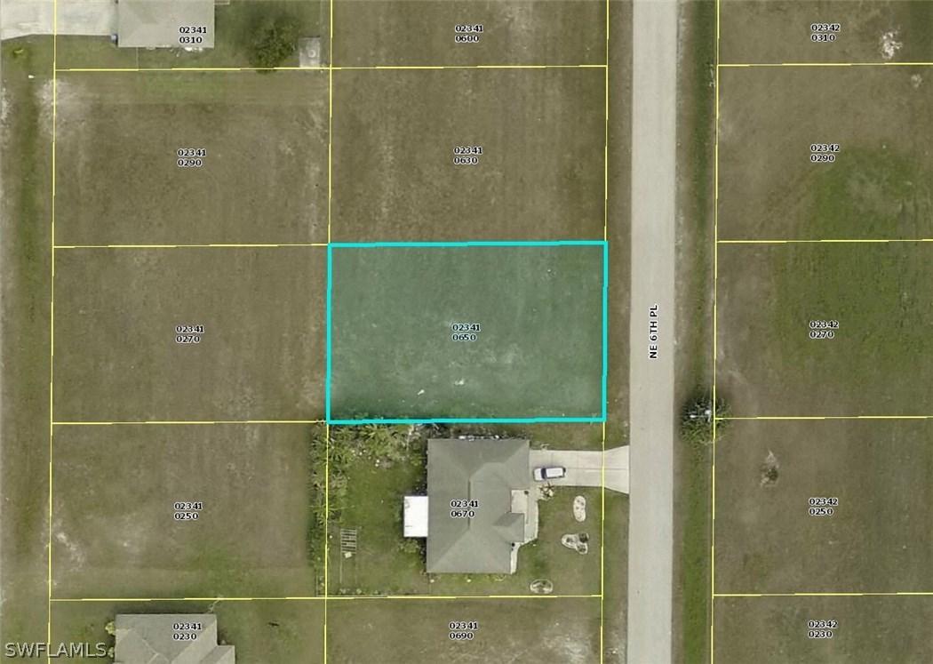 2604 NE 6th Pl., Cape Coral, FL 33909