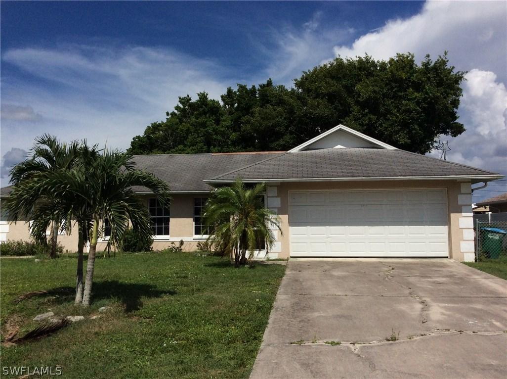 3217 SW 11th Pl., Cape Coral, FL 33914