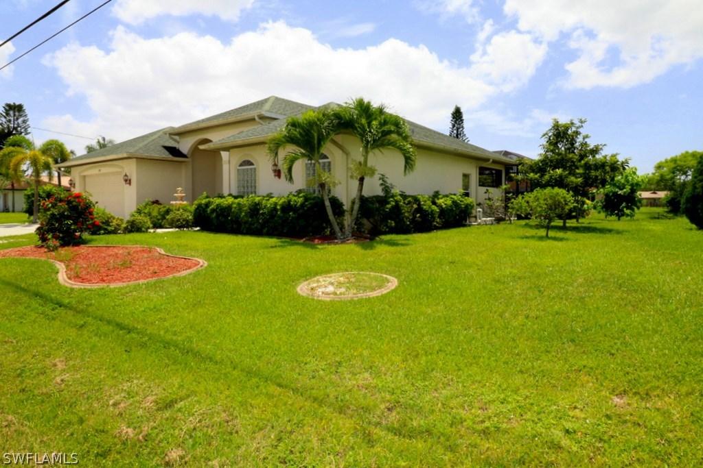 228 Nicholas Pkwy., Cape Coral, FL 33990