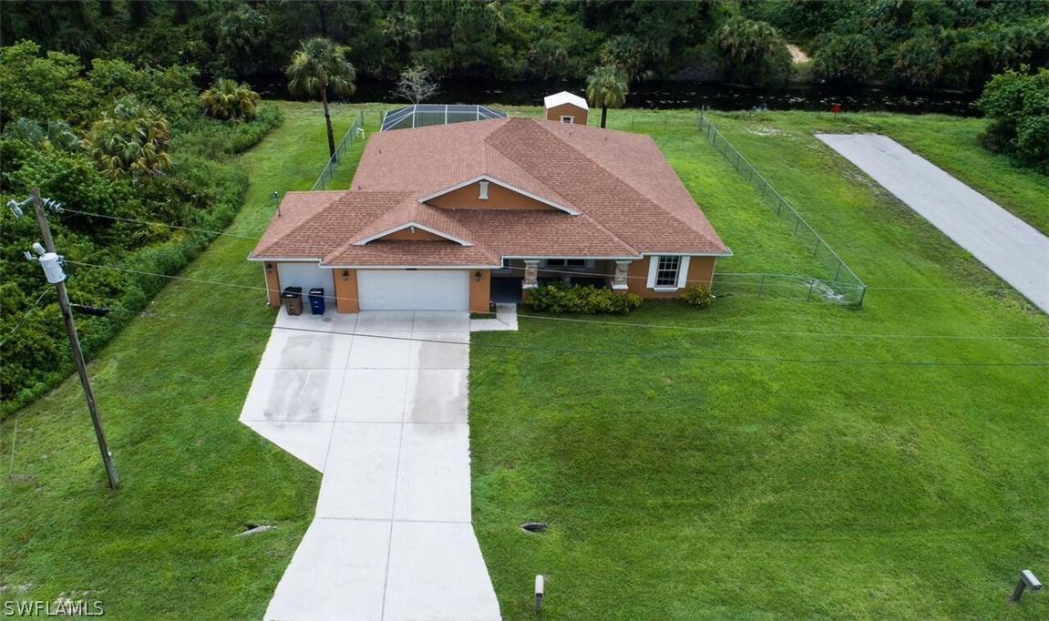210 Victoria Ave., Lehigh Acres, FL 33974