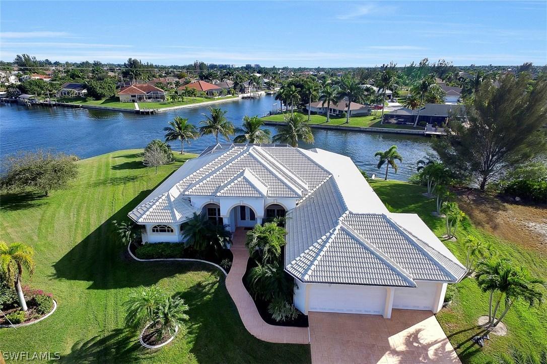 2538 SW 40th Ter., Cape Coral, FL 33914