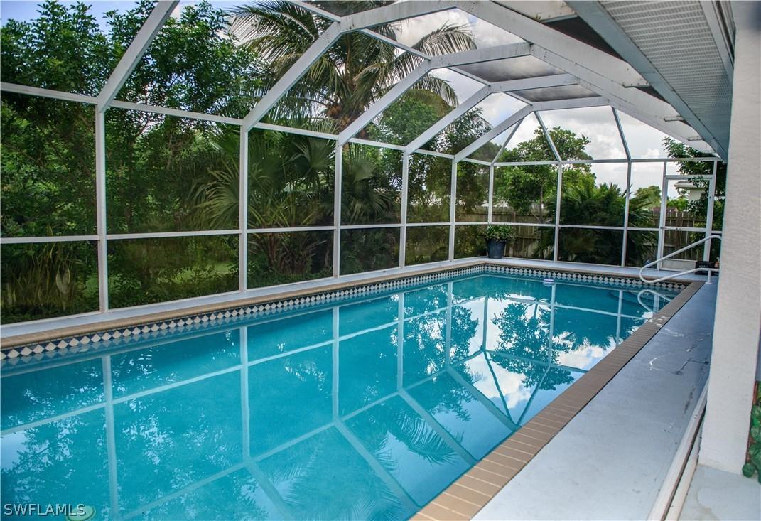 1217 NE 7th Pl., Cape Coral, FL 33909