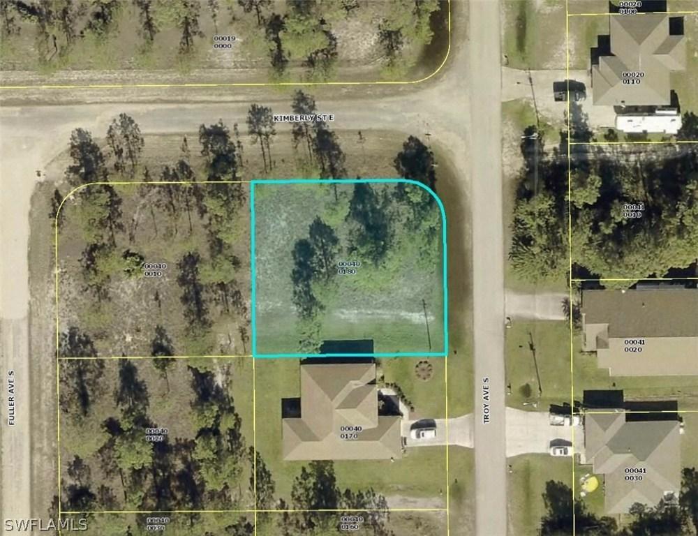 726 Troy Ave., Lehigh Acres, FL 33974