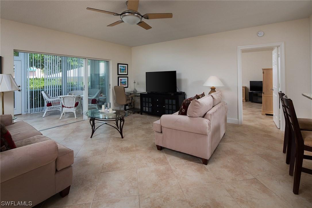 5815 Glencove Dr. #1201, Naples, FL 34108