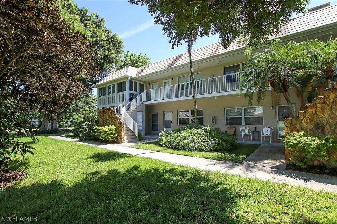 641 Periwinkle Way #B2, Sanibel, FL 33957