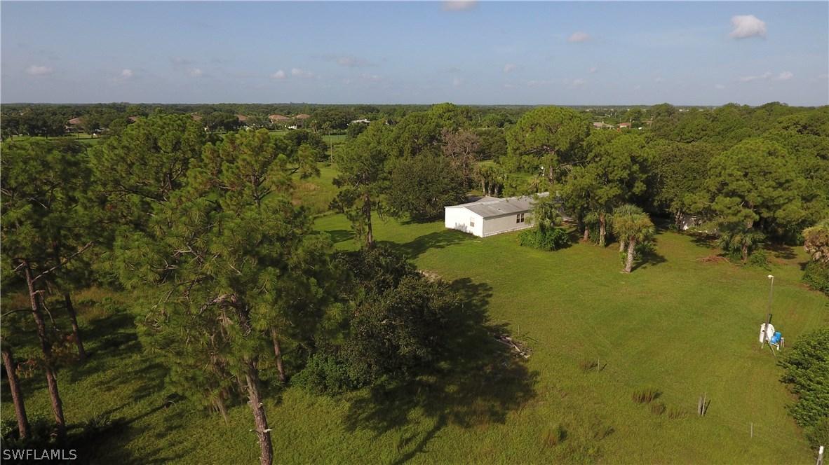 300 Homestead Rd., Lehigh Acres, FL 33936