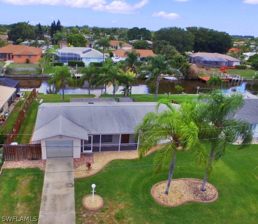 3032 SE 11th Pl., Cape Coral, FL 33904