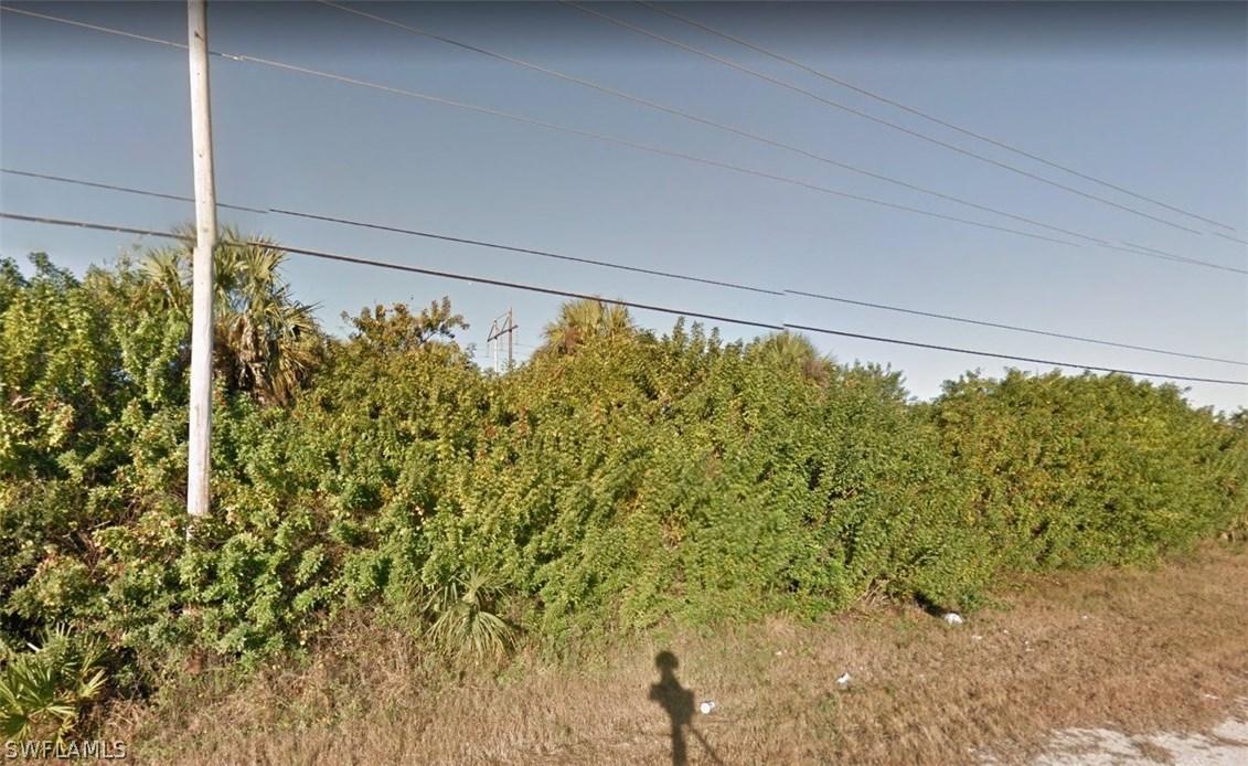 1504 Floyd Ave., Lehigh Acres, FL 33976