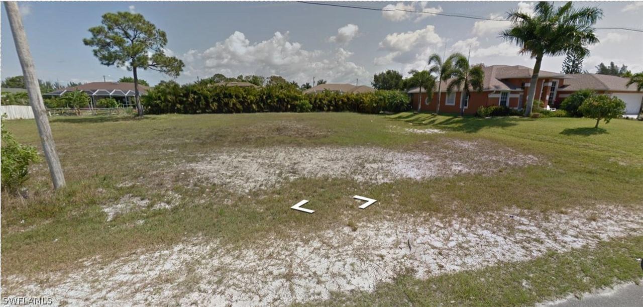 1821 SW 26th St., Cape Coral, FL 33914