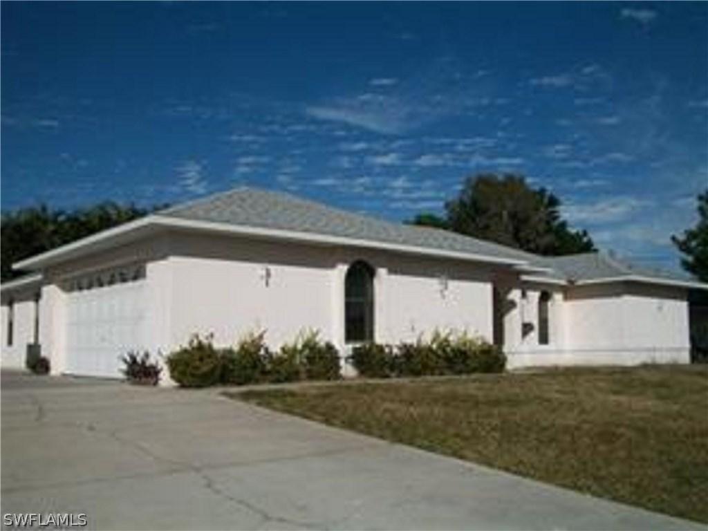 8381 Grove Rd., Fort Myers, FL 33967