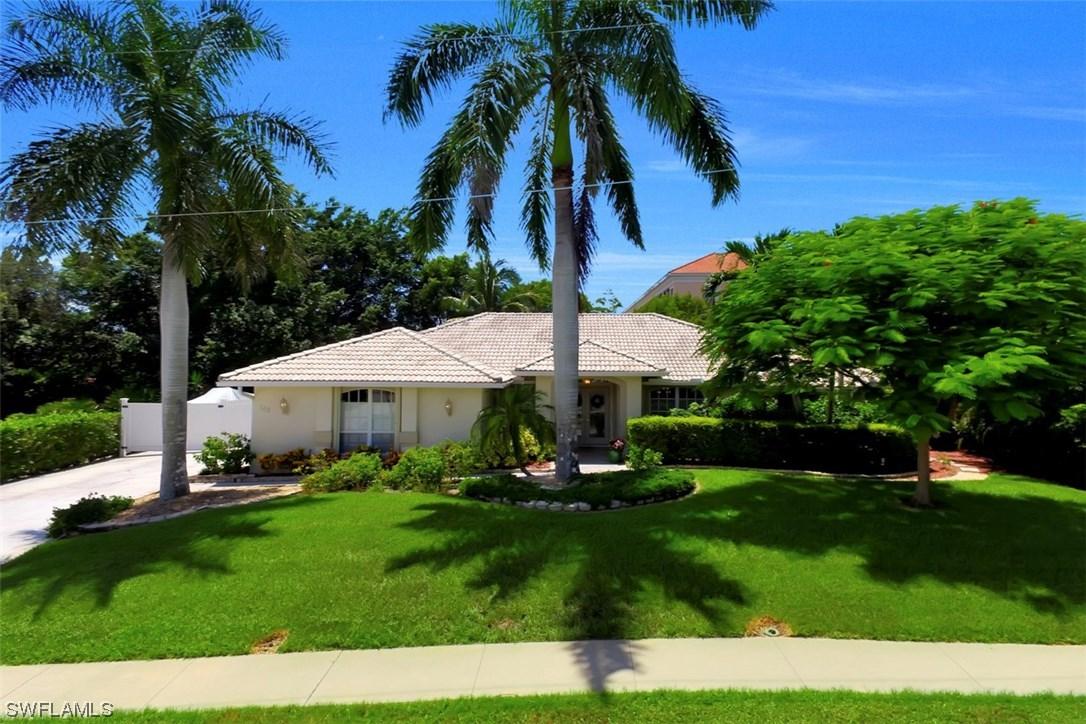 102 Covewood St., Marco Island, FL 34145