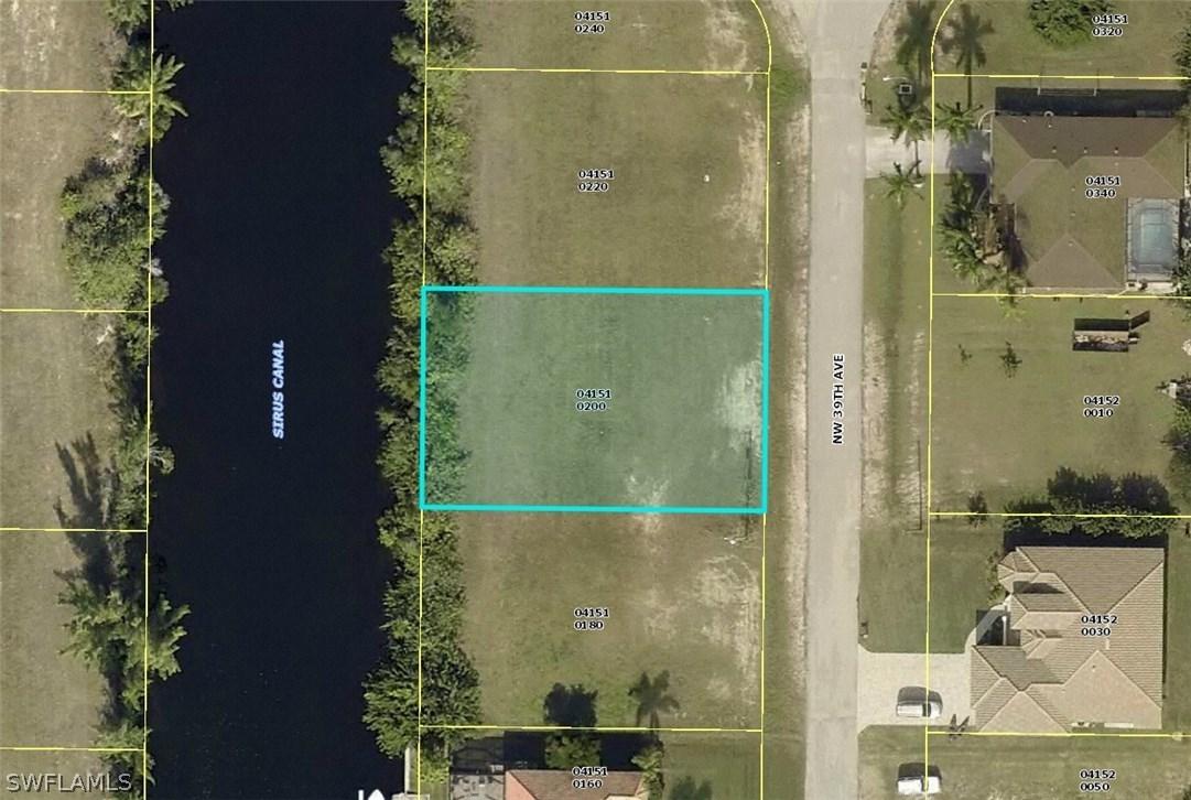 114 NW 39th Ave., Cape Coral, FL 33993