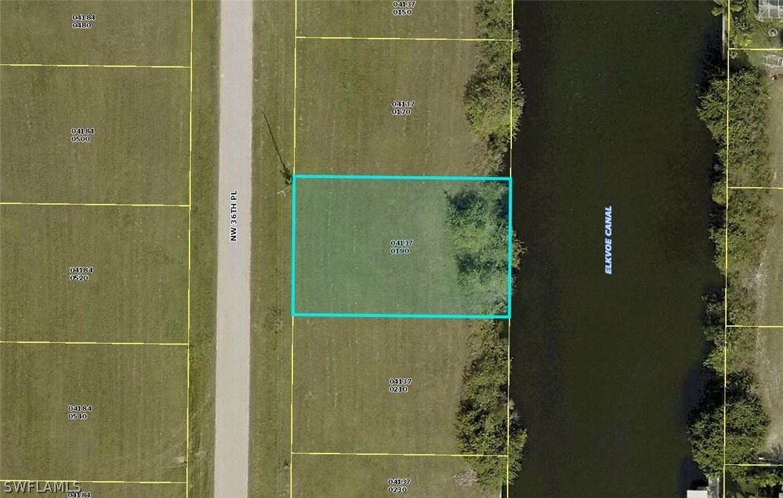 703 NW 36th Pl., Cape Coral, FL 33993