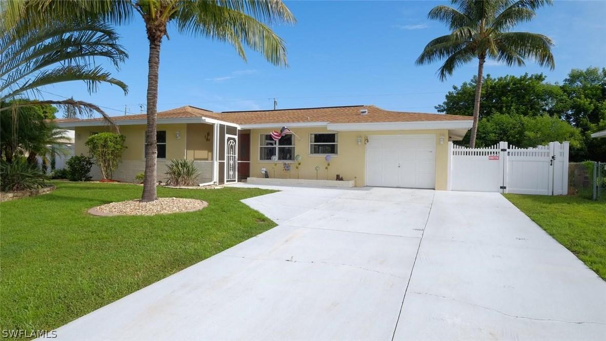 1811 SE 8th Ter., Cape Coral, FL 33990