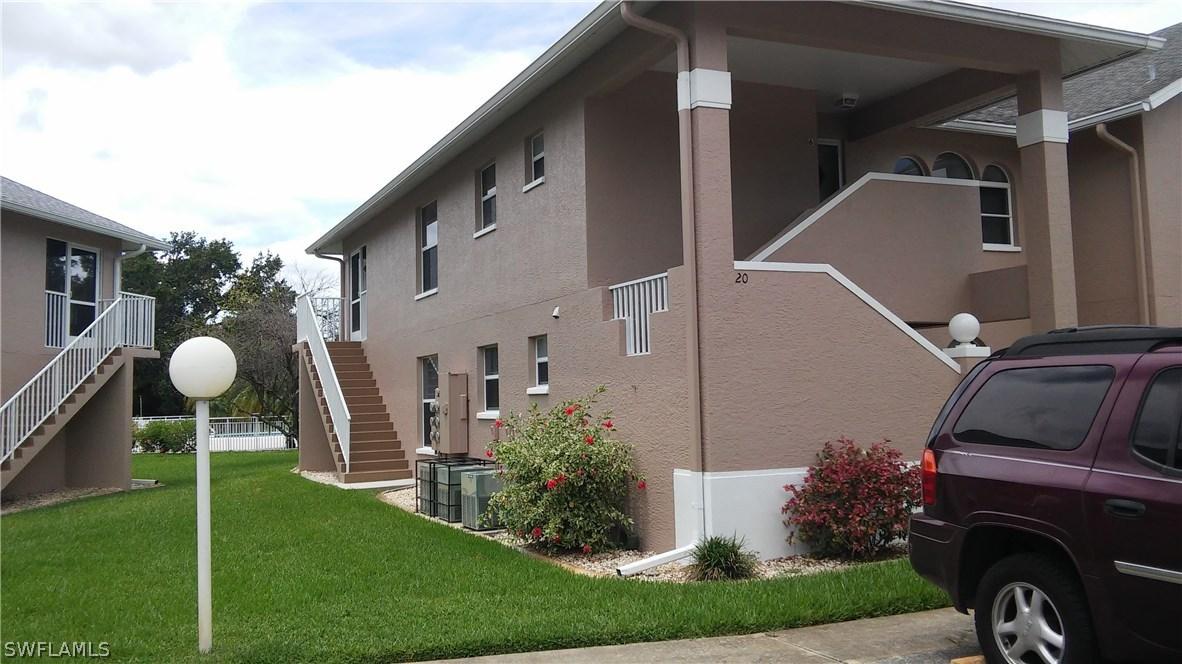 20 Cosmopolitan Dr. #6, Lehigh Acres, FL 33936