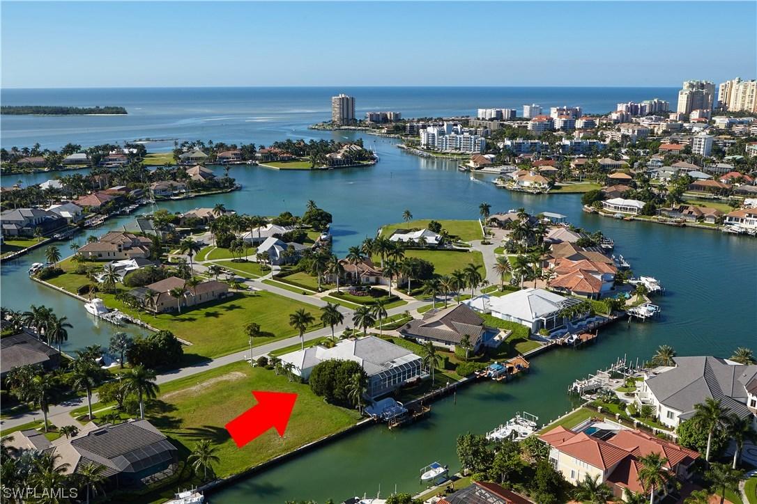 1370 Forrest Ct., Marco Island, FL 34145
