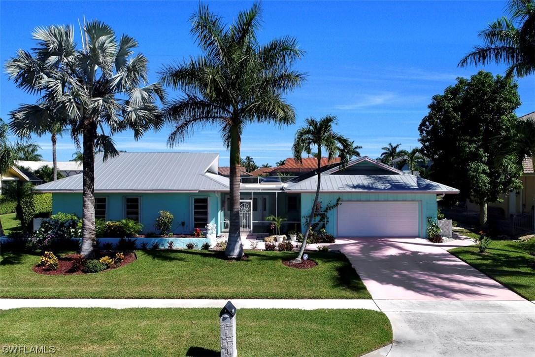 1241 Osprey Ct., Marco Island, FL 34145