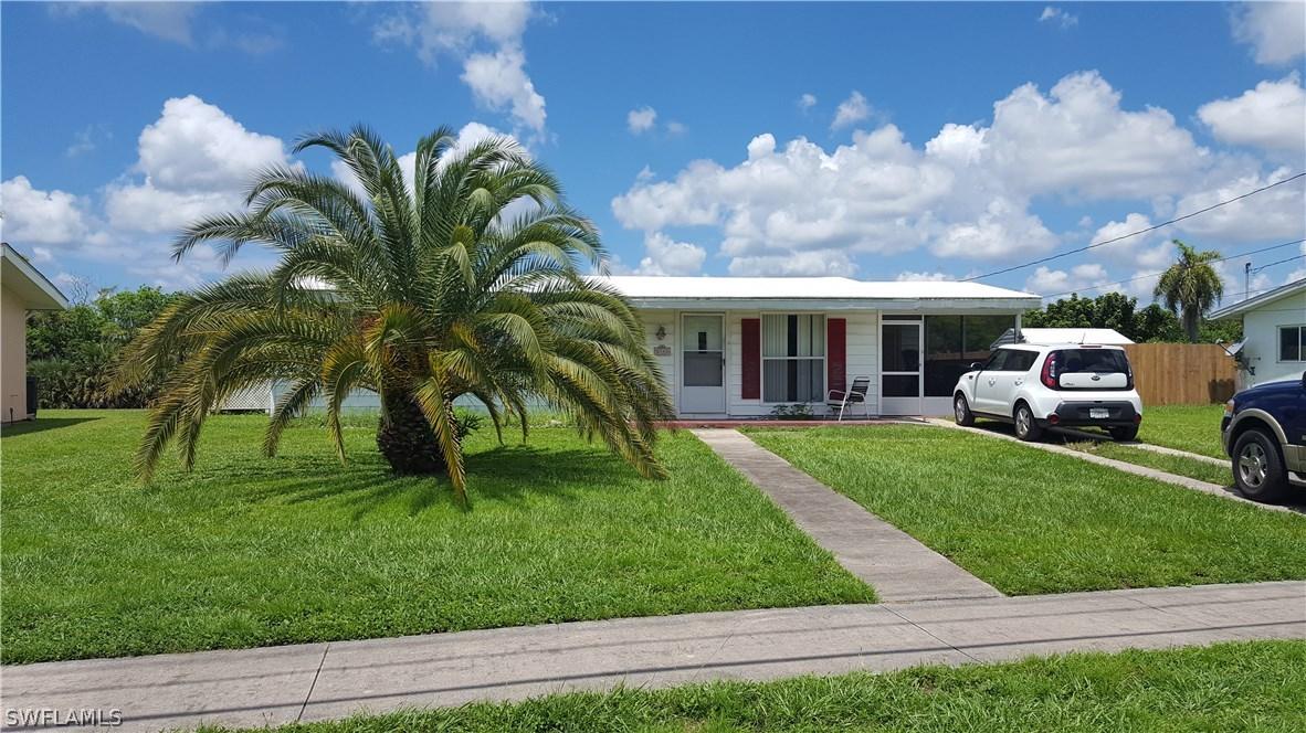 2343 Easy St., Port Charlotte, FL 33952