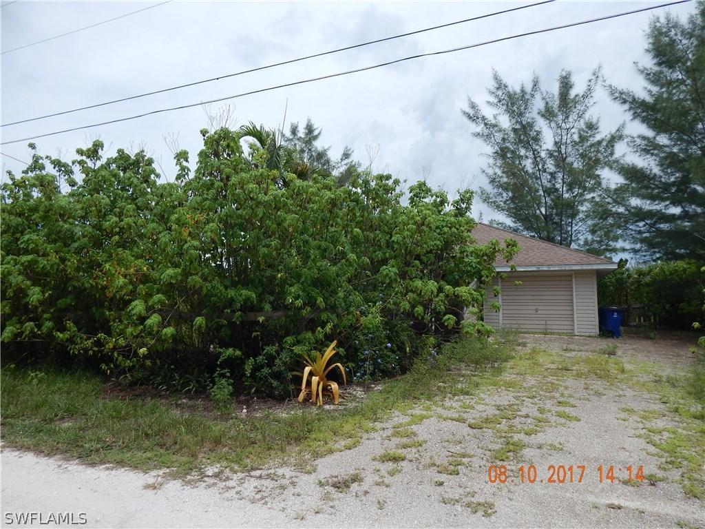 4176 Lake Breeze Ln., St James City, FL 33956