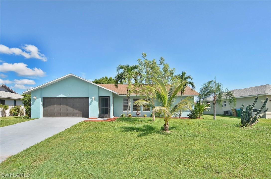 421 SW 43rd Ln., Cape Coral, FL 33914