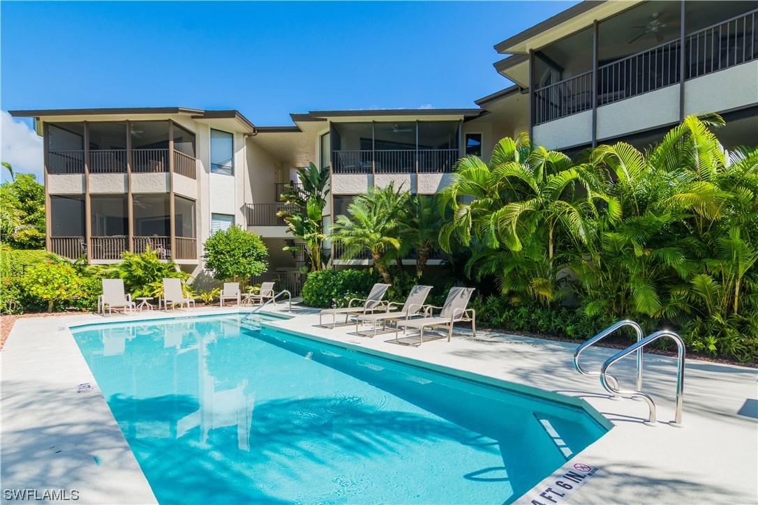 663 10th Ave. #B-663, Naples, FL 34102