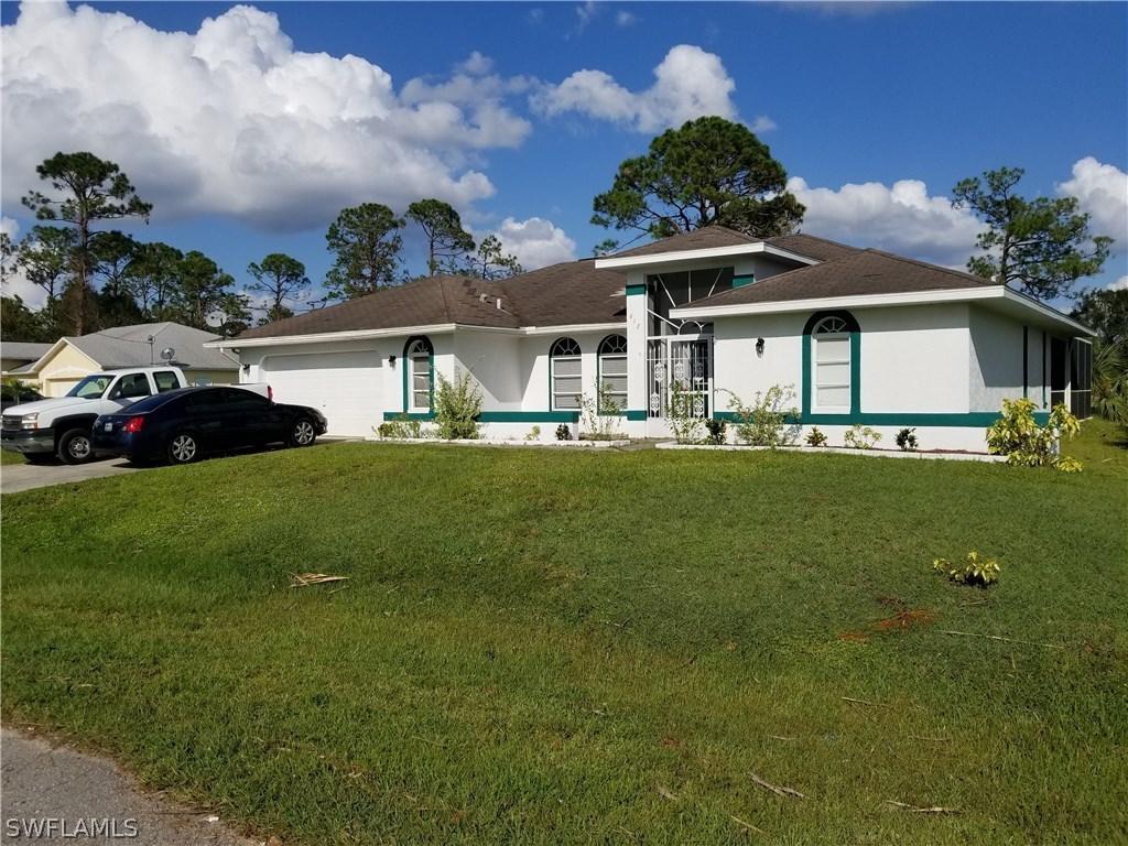 612 Mckinley Ave., Lehigh Acres, FL 33972