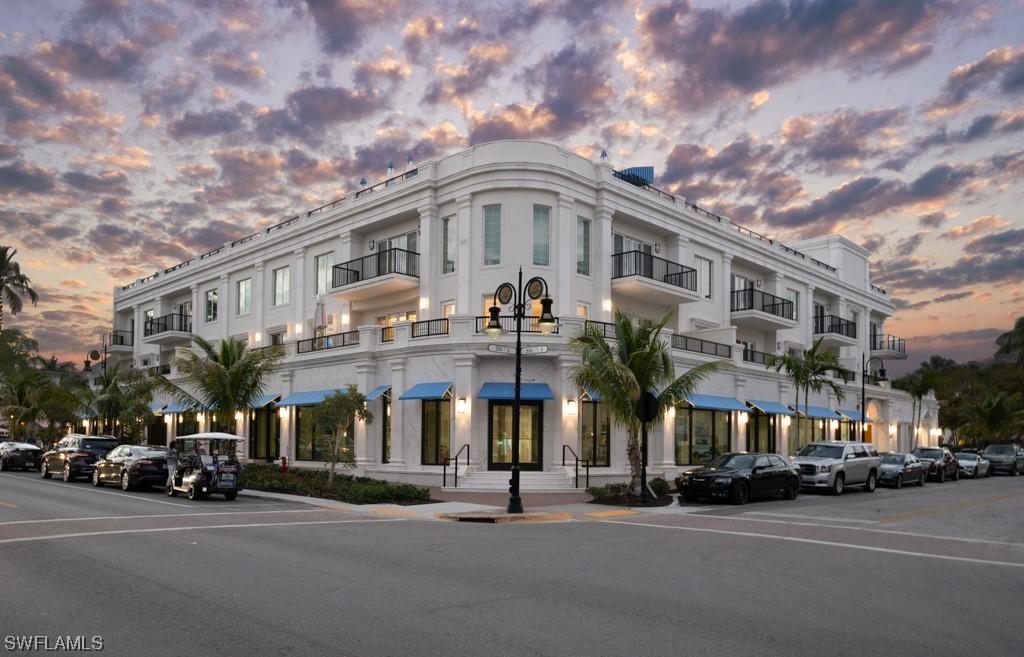 490 5th St. #205, Naples, FL 34102