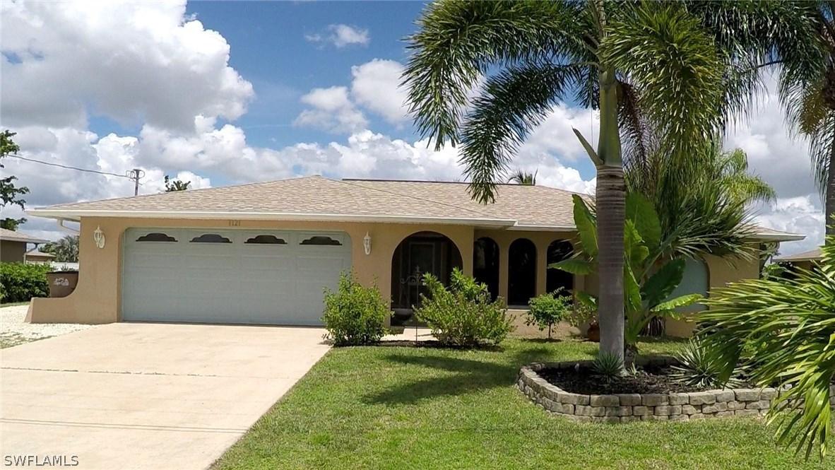 1121 SE 14th Ter., Cape Coral, FL 33990