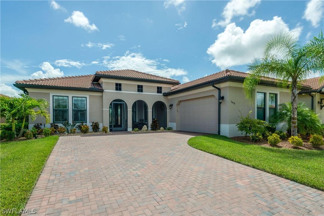 10439 Solaro St., Fort Myers, FL 33913