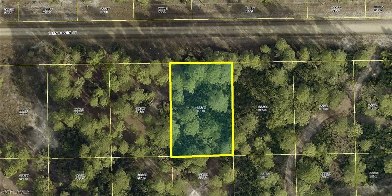 1052 Cresthaven St., Lehigh Acres, FL 33974