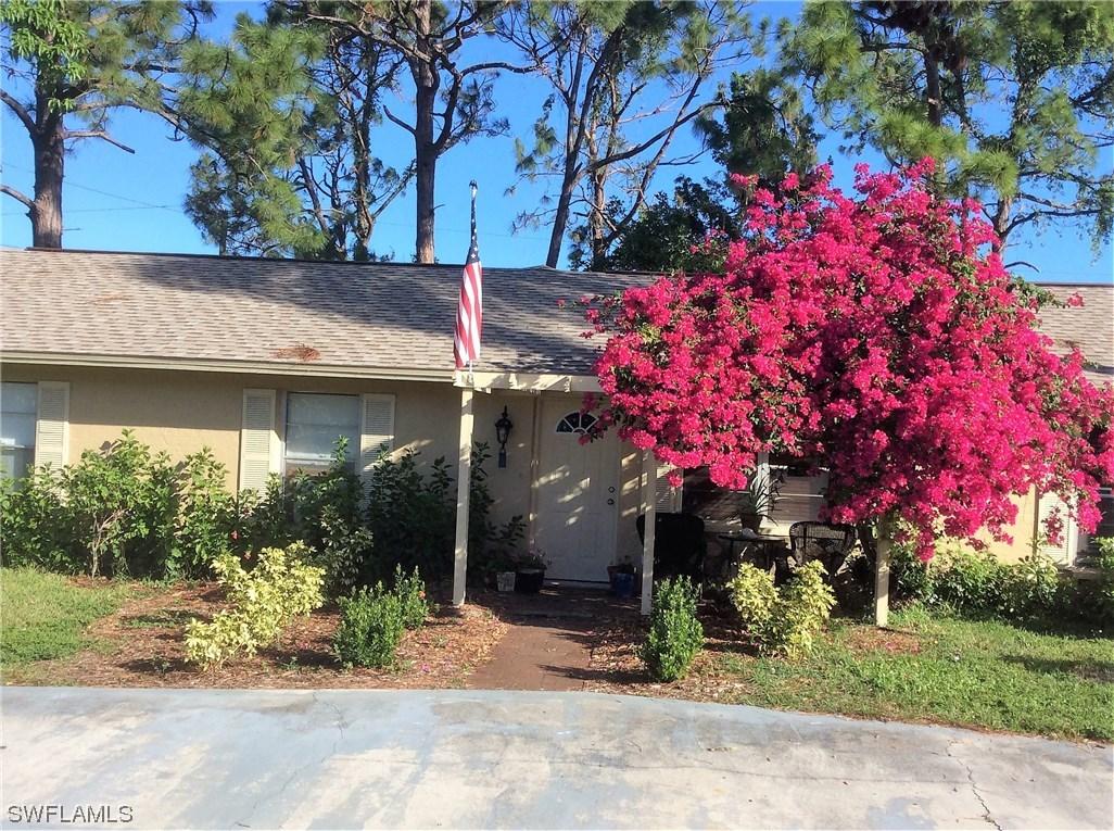 8169 Harrisburg Dr., Fort Myers, FL 33967