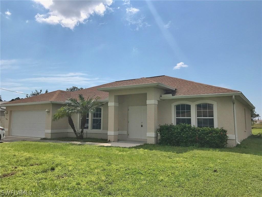 3130 NE 14th Ct., Cape Coral, FL 33909
