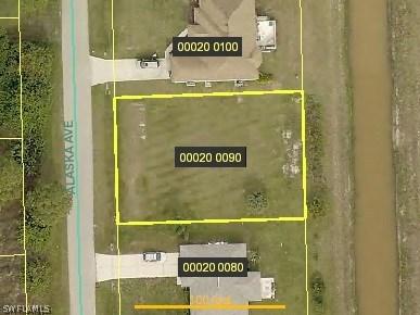1012 Alaska Ave., Lehigh Acres, FL 33971