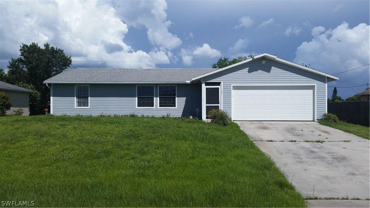 2107 NE 2nd Ave., Cape Coral, FL 33909