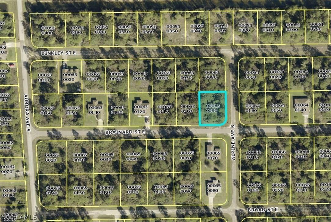 929 Brainard St., Lehigh Acres, FL 33974