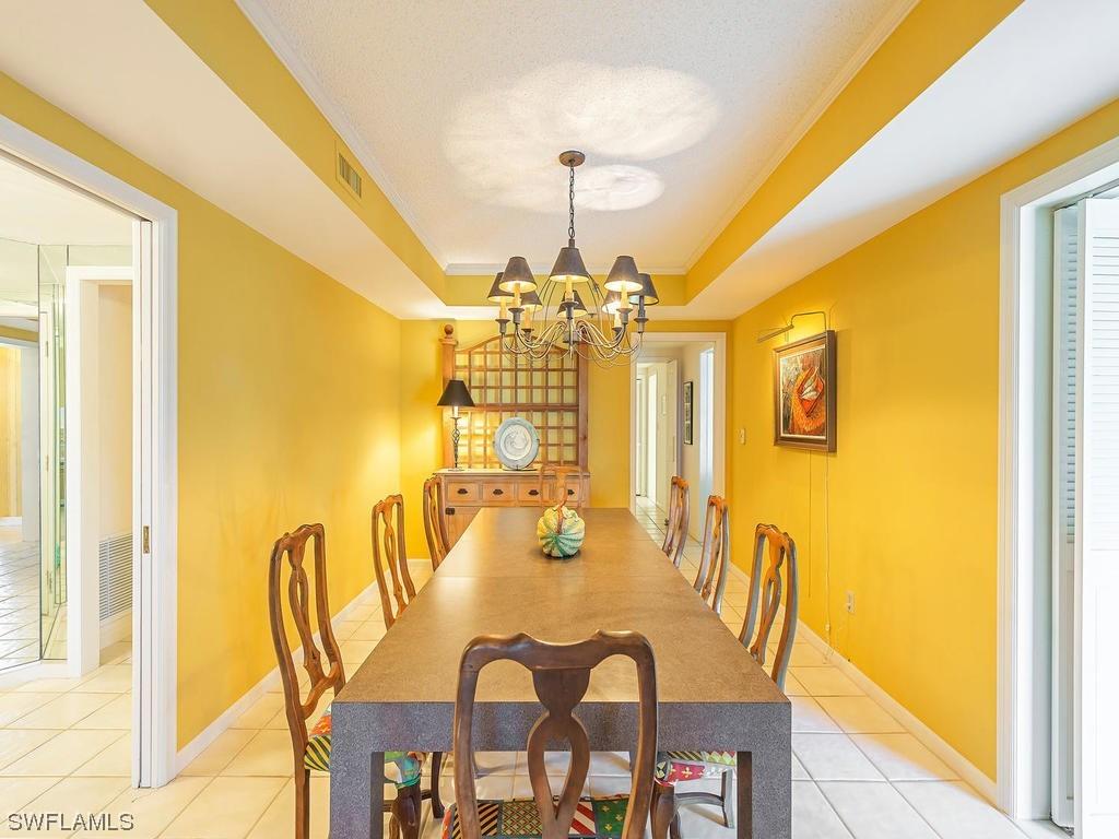 3377 Gulf Shore Blvd. #1B, Naples, FL 34103