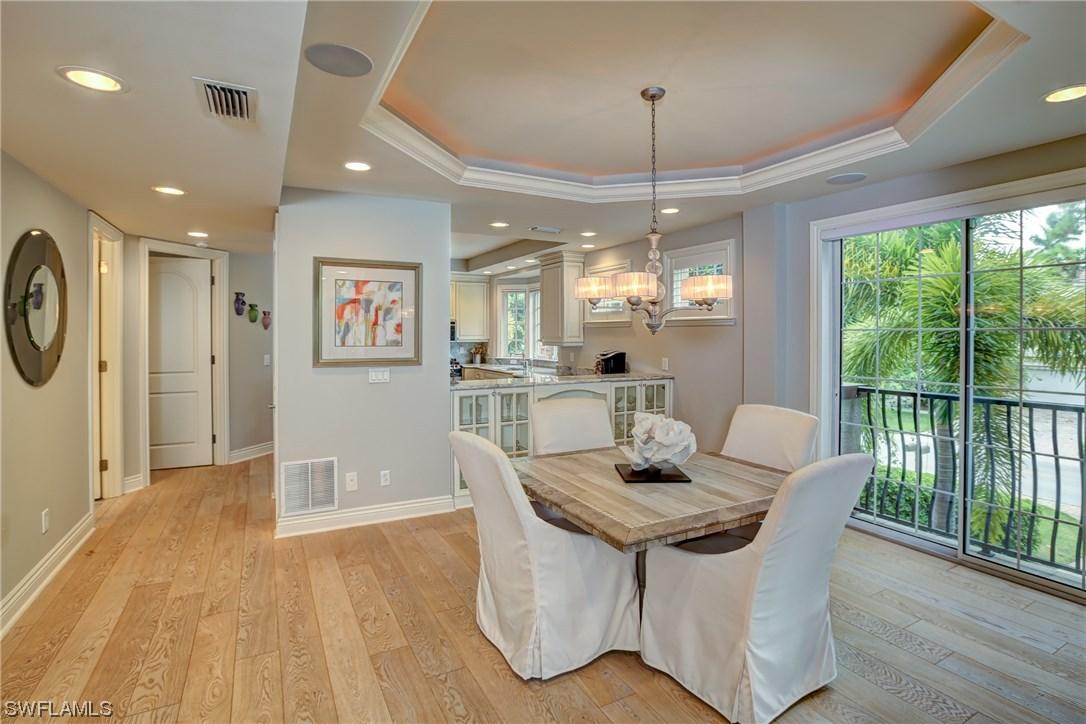 591 4th Ave. #1, Naples, FL 34102