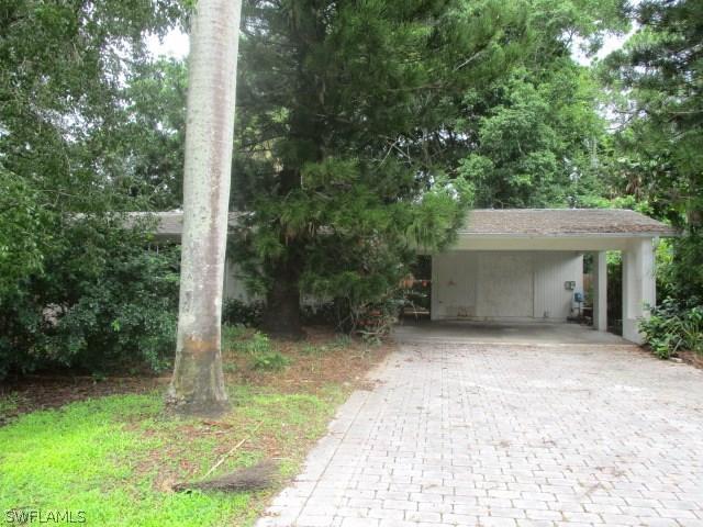 3669 Marvaez St., Fort Myers, FL 33901