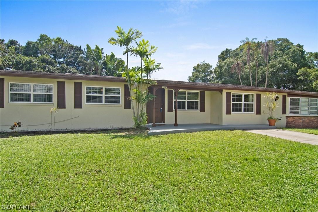 1660 Carter Pl., Fort Myers, FL 33901