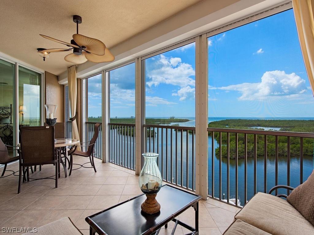 445 Dockside Dr. #B-802, Naples, FL 34110