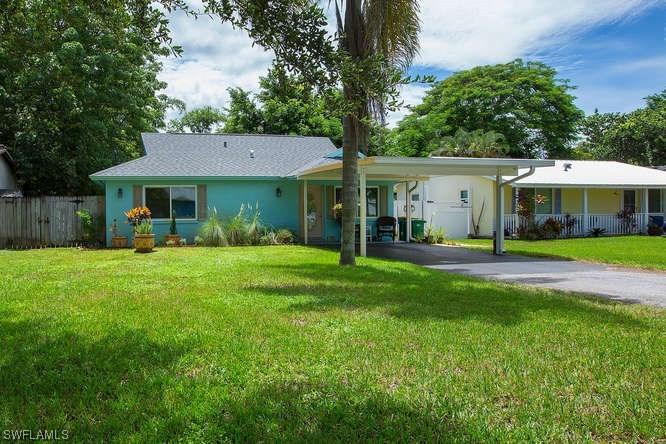 1236 Highlands Dr., Naples, FL 34103