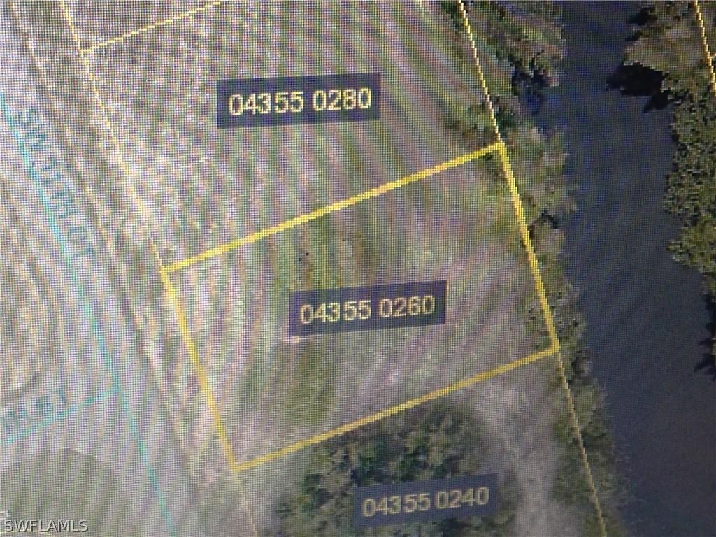 715 SW 11th Ct., Cape Coral, FL 33991