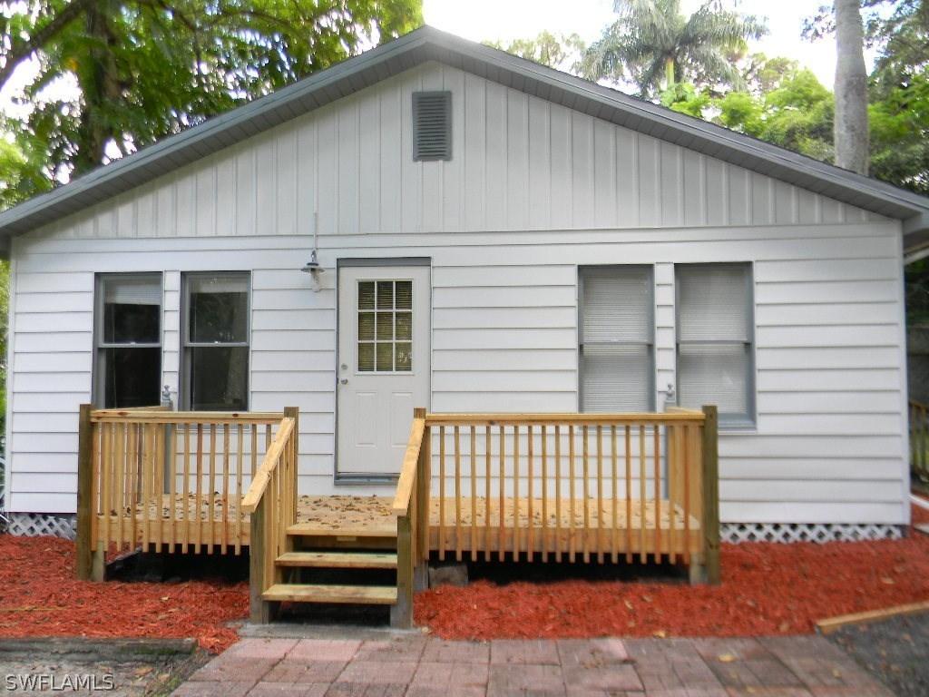 307 Royal Palm Park Rd., Fort Myers, FL 33905
