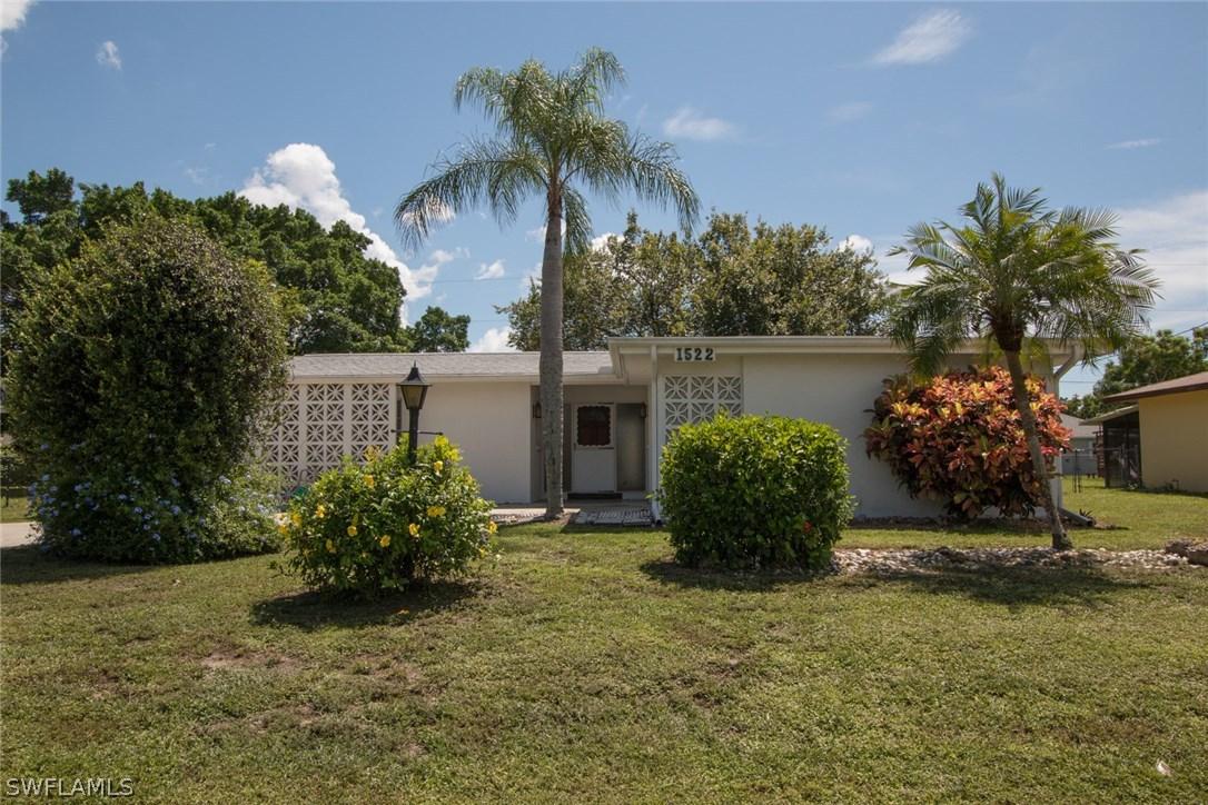 1522 SE 42nd St., Cape Coral, FL 33904