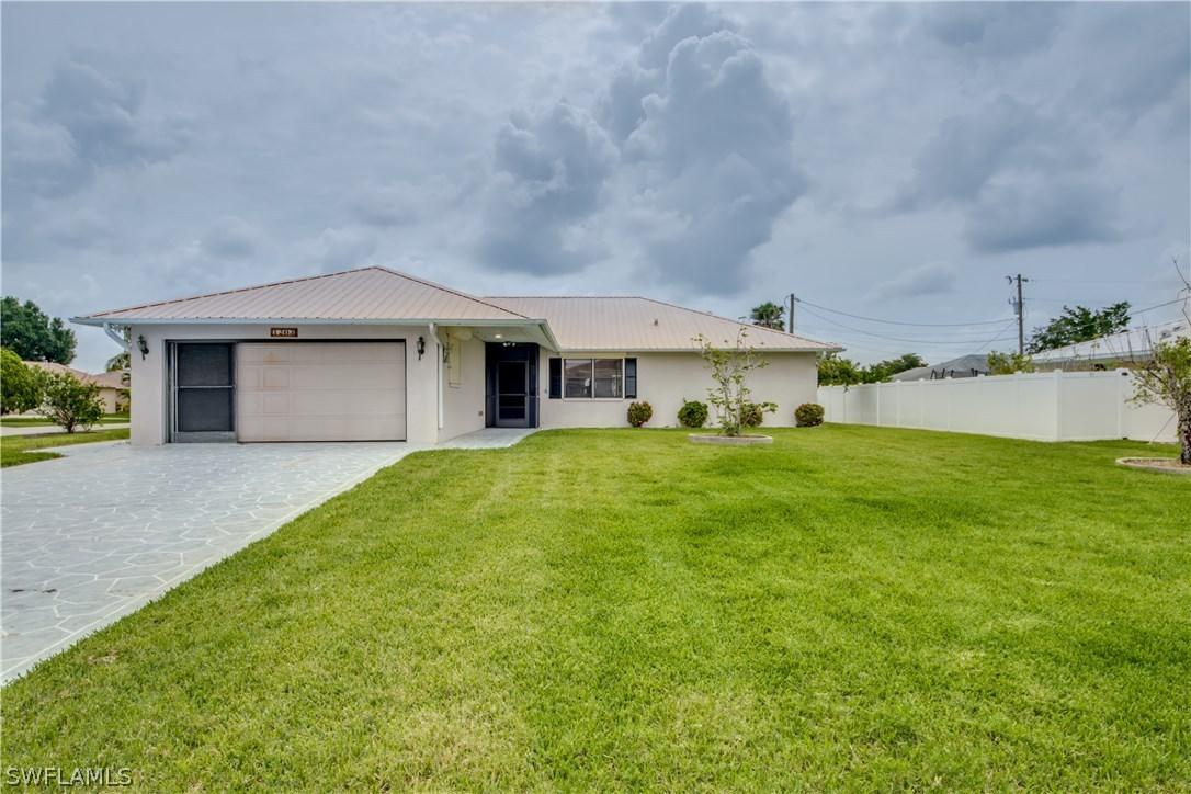1203 SE 21st Pl., Cape Coral, FL 33990