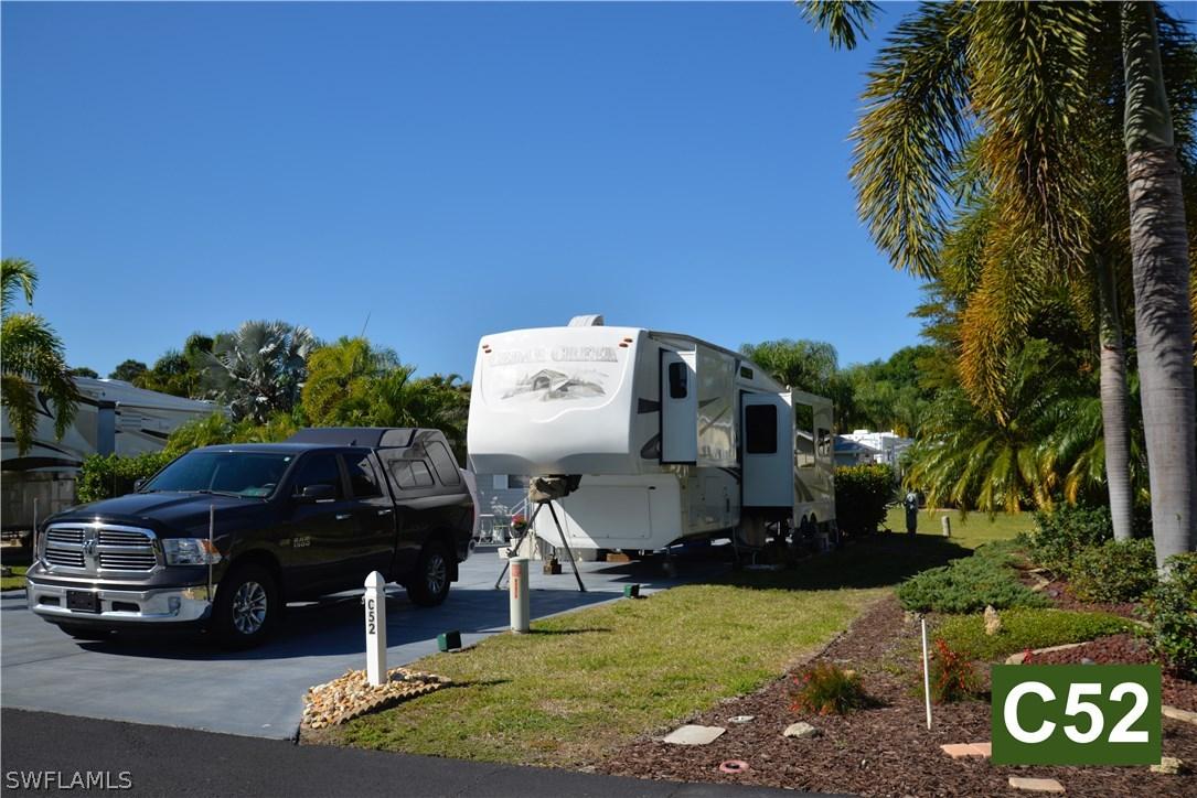 5820 Pathwood Ct., Fort Myers, FL 33905